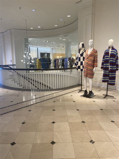 saks off 5th philadelphia|saks bala cynwyd.